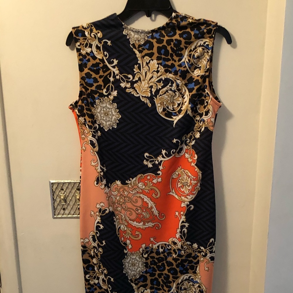 Print Dress - Picture 2 of 2